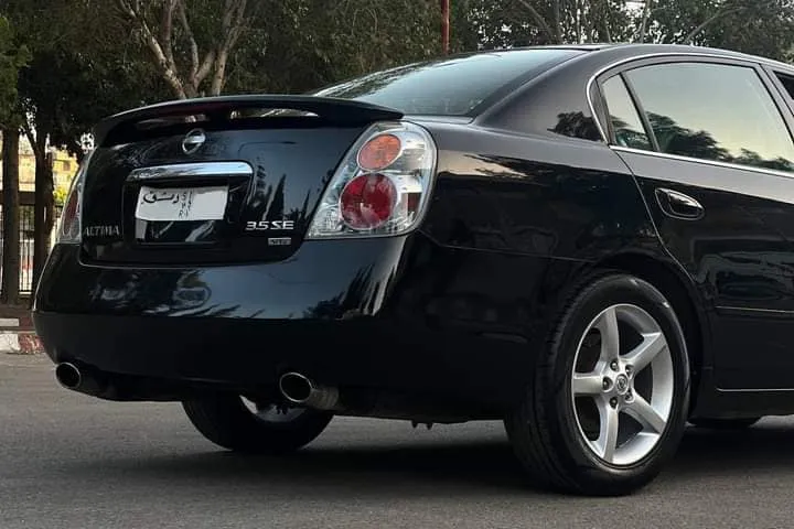 نيسان ألتيما 2005 كاملة المواصفات